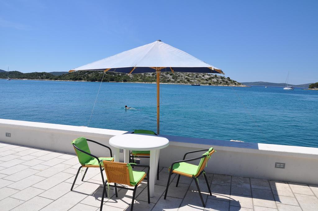 Apartment Ruzica Tribalj Rum bild
